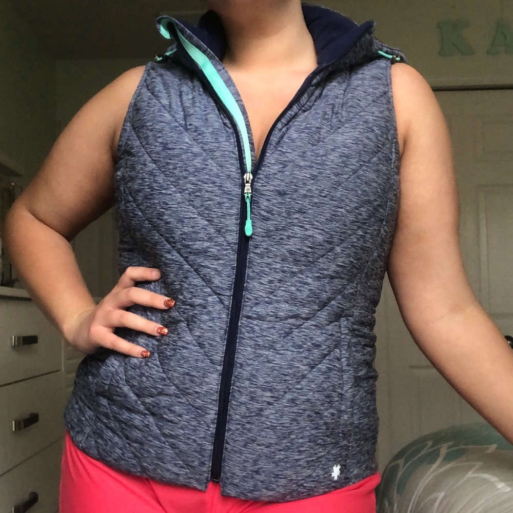 NWOT Hooded Puffer Vest